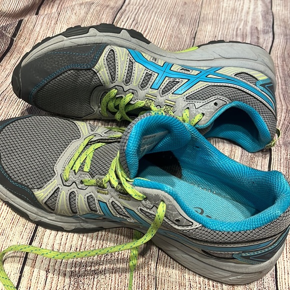 ASICS Gel Woman’s Size 10 Running Tennis Shoe Like New Gray Blue Lime Green - Picture 8 of 9